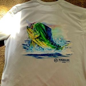 Men’s fishing shirt